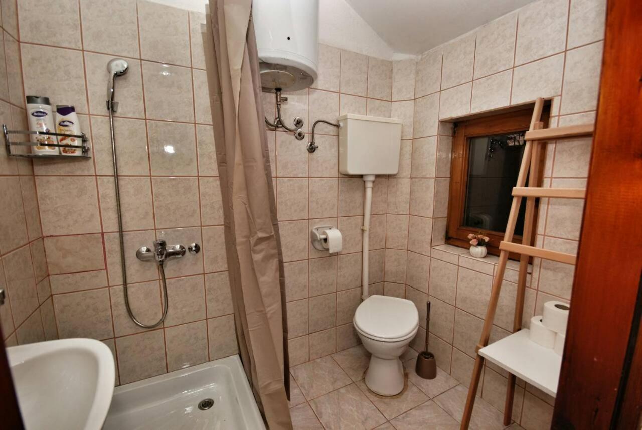 Apartmani 077 Drvar Exteriör bild